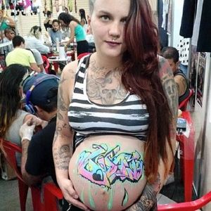Pintura corporal na querida Ray Piercer! #TattooPlaceConvention #ConvençãoDeTatuagem #convenção #ConvençõesPeloBrasil #niterói #brasil