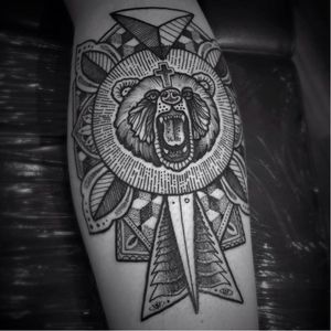 Bear tattoo by Paul Davies #PaulDavies #blackwork #dotwork #geometric #bear #geometry (Photo: Facebook)
