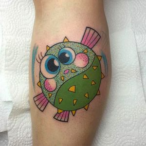 Fish Tattoo by Pengi Tigerstyle @PengiTattoo #PengiTattoo #PengiTigerstyle #Cute #Fish #AnimalTattoo #Germany #blowupfish