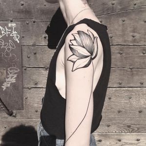 Flower tattoo by Gus Gribouille #GusGribouille #doodle #abstract #graphic #blackwork #flower