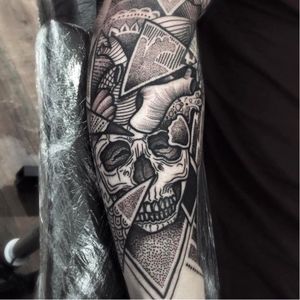Skull tattoo by Paul Davies #PaulDavies #blackwork #dotwork #skull #geometric #geometry (Photo: Facebook)