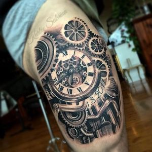 Clock and cogs realism tattoo by Karlee Sabrina. #realism #blackandgrey #clock #cogs #KarleeSabrina