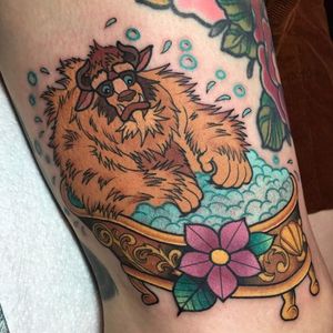 The Beast getting all cleaned up by Alex Strangler (IG—alexstrangler). #AlexStrangler #BeautyandtheBeast #Disney #traditional