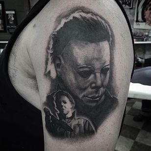 Tatuaje de Michael Myers de Shane Murphy.  #gris negro #realismo #horror #Halloween #MichaelMyers #ShaneMurphy