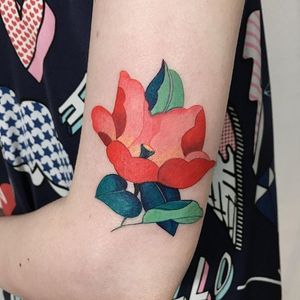 Flower Tattoo by Zihee #flower #flowertattoo #contemporarytattoos #contemporary #moderntattoos #color #colorfultattoo #abstract #graphic #korean #southkorean #Zihee