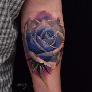 Realistic rose by Phil Garcia #PhilGarcia #realism #realistic #hyperrealism #rose #flower #nature #leaves #color #tattoooftheday