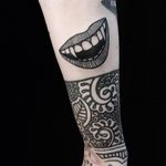 Vampire Mouth Tattoo #blackwork #handpoke #mouth #lips #EmilyAliceJohnston