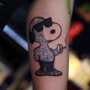 Snoopy tattoo by Mick Gore #MickGore #tvtattoo #snoopy #charliebrown #color #tattoos #sunglasses #cigarette #newtraditional #nikes #cartoon #dog #smoking #smoke #cool #gangster #tattoooftheday