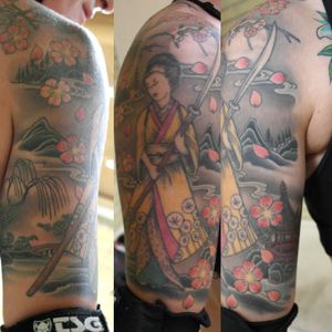 Beautiful Japanese style half sleeve warrior in meadow tattoo #japanese #warrior #cherryblossom #copenhagen #rollerderby #tattooedathletes