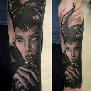 Maleficent portrait tattoo #maleficenttattoo #blackandgreytattoos #GabrielePais