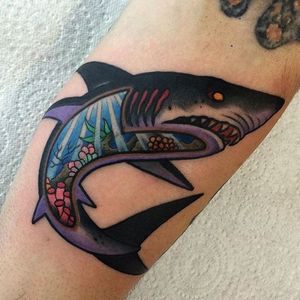 Reef Shark Tattoo by Sam Kane #SharkTattoos #SharkTattoo #Shark #SamKaneShark #SamKaneSharkTattoos #CreativeSharkTattoos #AustralianTattooArtists #SamKane