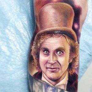 I like the way Paul Acker made Wilder's eyes look a touch psychotic like he is in the tunnel scene. Tattoo by Pauk Acker #WillyWonka #RoaldDahl #chocolate #movie #retro #childhood