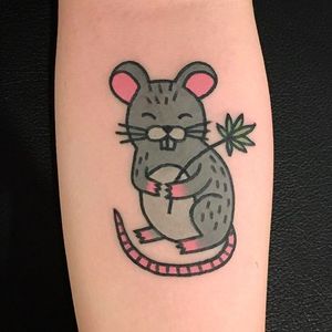 Mouse and Pot Leaf Tattoo by Jiran @Jiran_Tattoo #Potleaf #Potleaftattoo #Weedtattoo #Weed #Cutetattoo #Neotraditional #JiranTattoo #Korea #Mouse