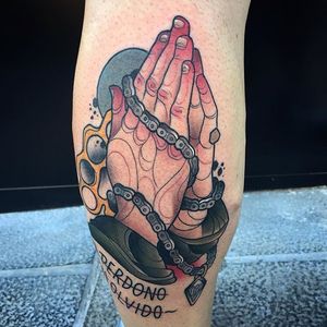 Praying Hands Tattoo by Oash Rodriguez #prayinghands #prayinghandstattoo #neotraditionaltattoos #neotraditionaltattoo #neotraditional #neotraditionalartist #OashRodriguez