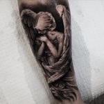 Angel tattoo by Benji Roketlauncha #BenjiRoketlauncha #realistic #blackandgrey #photorealistic #angel
