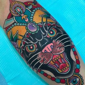 Awesome panther tattoo by Billy White. Photo: @billywhitetattoos #panther #BillyWhite #traditional