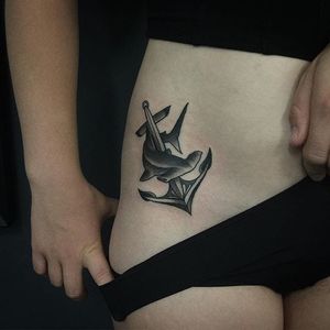 Rad tattoo by Pari Corbitt #PariCorbitt #anchor #shark #hammerheadshark #hammerhead #monochrome