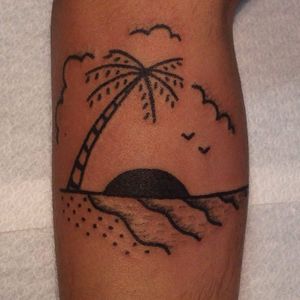 Coastal scene by Jenna Bouma of Slowerblack (via IG-slowerblack) #digbyandiona #slowerblack #JennaBouma #jewelry #tattooinspired
