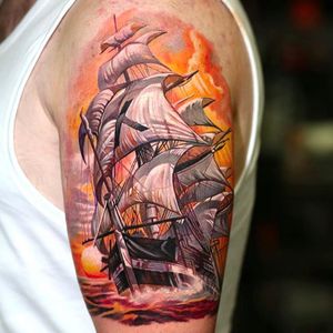 Awesome detailed galleon tattoo by Dongkyu Lee @q_tattoos #dongkyu #dongkyulee #realism #realistic #portrait #korea #galleon #ship