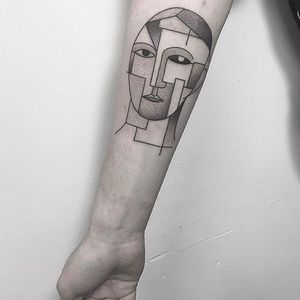 Face Tattoo cubism style by Caleb Kilby @CalebKilby #CalebKilby #CalebKilbyTattoo #Blackwork #Minimalist #Linework #Black #TwoSnakesTattoo #London #cubism #face
