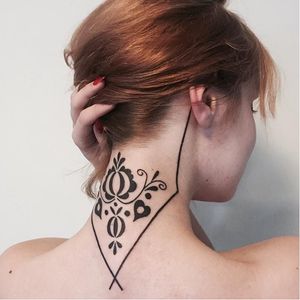 Elegant nape tattoo by Adine Tetovacky #AdineTetovacky #ornamental #graphic #pattern