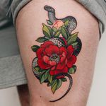 Snake and peony tattoo by Yuuz #Yuuz #snaketattoos #color #snake #reptile #peony #flower #floral #leaves #nature #animal