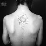 Spine tattoo by Okan Uckun. #OkanUckun #spine #spineline #back #backbone #line #seam #science #atom