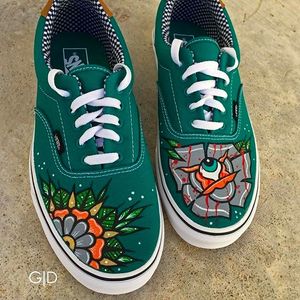 Flower Mandala and Eye Hand-painted Classic Vans Shoes by Guz @LilGuz #LilGuz #Handpainted #Tattooed #Shoes #Tattooedshoes #Handpaintedshoes #Art #TattooArt #Vans #Mandala #Eye #Flower #artshare