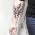 Elegant tattoo by Anna Bravo #AnnaBravo #flower #floral #botanical #monochrome