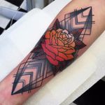 New takes on a rose by Paul O'Rourke #paulorourke #color #linework #traditional #newtraditional #abstract #mashup #blackandgrey #linework #rose #leaves #tribal #nature #floral #tattoooftheday