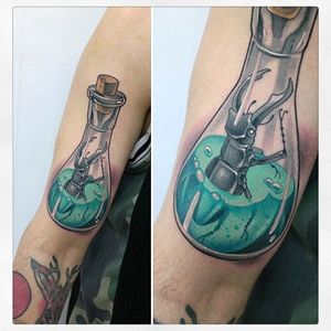 Bottled Beetle Tattoo by Gianpiero Cavaliere @Struggle4pleasure #GianpieroCavaliere #Neotraditional #Oddtattoo #Voidtattoostudio #Torino #Beetle #Bottle