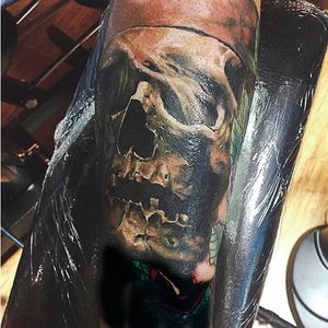 Cool skull piece by Pony Wave via ponywave.com #PonyWave #model #tattooedlady #illustrator #singer #LAtattooer #vegan #sullenartcollective #sullenangel #skull