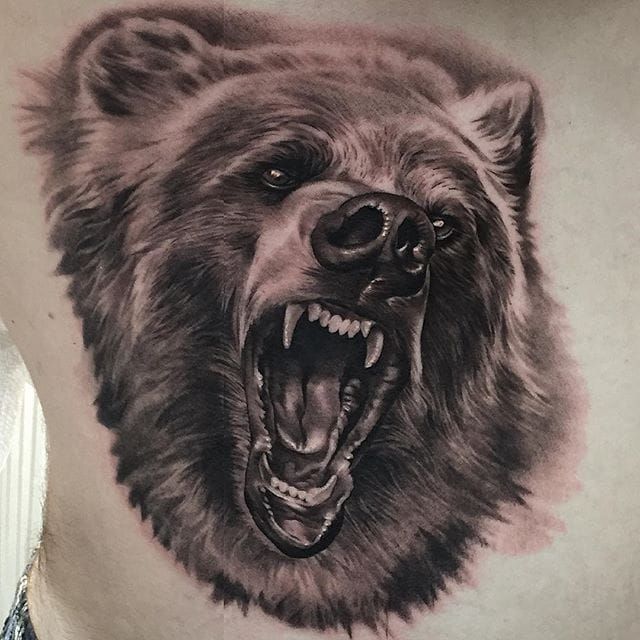 Realistic black roaring bear tattoo  Tattooimagesbiz  Татуировки плеча  Дизайн татуировок Татуировка с медведем