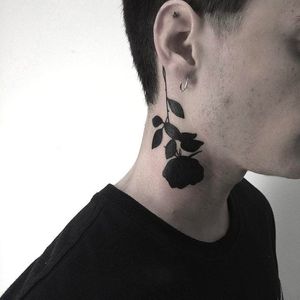 Rose Silhouette Tattoo by Johnny Gloom @JohnnyGloom #JohnnyGloom #Rose #Black #Blackwork #BlackTattoo #Paris