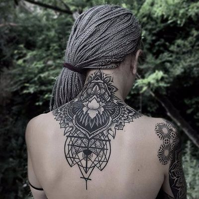 Beautiful Chest Tattoos for Girls - TattoosforGirls.com  Chest tattoos for  women, Collar bone tattoo, Chest tattoo girl