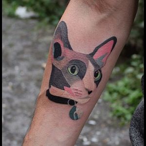 Cute geometric cat tattoo. By Karl Marks. #geometric #abstract #KarlMarks #animal #cat