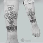 Tree tattoo by Mindaugas Bumblys #MindaugasBumblys #geometric #nature #blackwork #tree #cat #bird