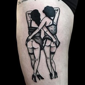 A pair of very sex-positive pinups by Katya Krasnova. #blackwork #KatyaKrasnova #pinup #sensual #traditional #vintage #blackink #illustrative