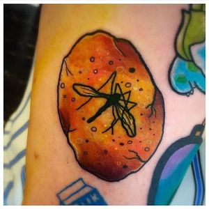 Amber Tattoo by Matt Daniels #amber #ambertattoo #mosquito #mosquitotattoo #fossil #jurassicpark #jurassicparktattoo #MattDaniels