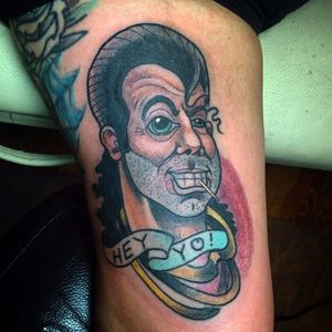 Say hello to this Razor Ramon caricature tattoo by Greg Mosier. #wrestling #RazorRamon #ScottHall #caricature #newschool #GregMosier