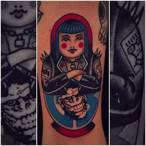 Blue-haired punk girl tattoo by Moira Ramonee #moiraramone #neotraditional #traditional #25toLife #rotterdam #punk #girl