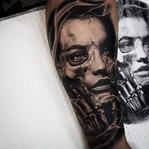 Portrait tattoo by Benji Roketlauncha #BenjiRoketlauncha #realistic #blackandgrey #portrait #photorealistic #smoke #skeleton