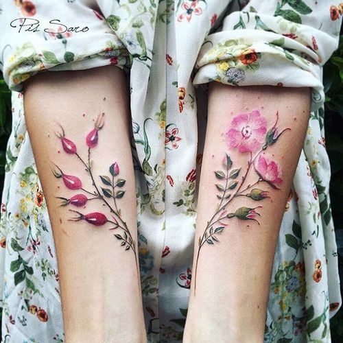 Feminine floral pieces via @pissaro_tattoo #floral #botanical #watercolor