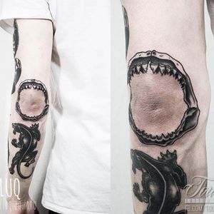 Elbow tattoo by @luqluqluq via Instagram. #elbow #painful #traditional #blackwork #sharkteeth
