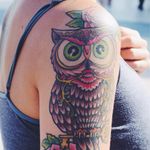 Neo traditional owl tattoo #owl #bird #coloredowl #neotraditional #shoulder #neotraditionalowl #StreetStyle