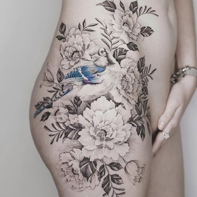 Delfts Blue bird and flower tattoo