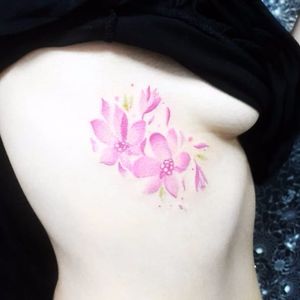 Flowery tattoo by Pablo Diaz Gordoa #PabloDiazGordoa #contemporary #floral #watercolor #flower