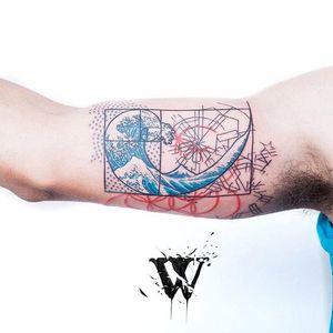 ‘The Great Wave off Kanagawa’ tattoo by Inco Lange. #geometry #contemporary #thegreatwaveoffkanagawa #hokusai #japanese #greatwaveoff #woodblock #traditional #iconic #fineart #mtfuji #wave