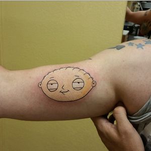 Stewie Griffin tattoo by Kevin Roberto Lopez #StewieGriffin #KevinRobertoLopez #FamilyGuy #tvshow (Photo: Instagram)