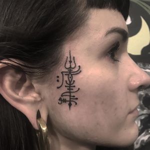 Face tattoo by Jondix #Jondix #blackandgrey #dotwork #linework #pattern #tribal